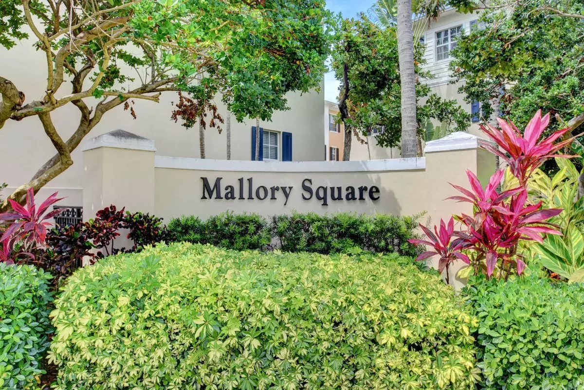 Delray Beach, FL 33483,334 E Mallory CIR