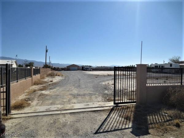 4591 Elizabeth Street, Pahrump, NV 89048