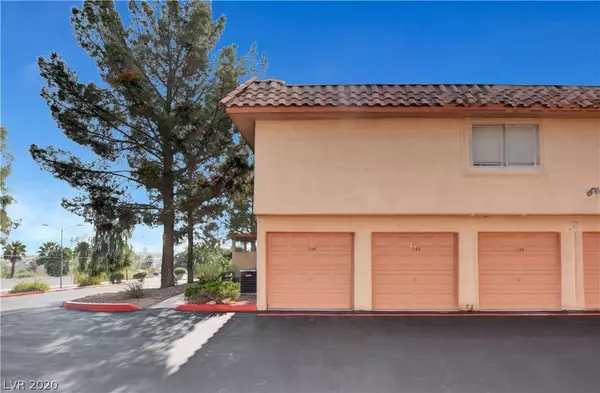 Henderson, NV 89014,746 Nectarine Court #B