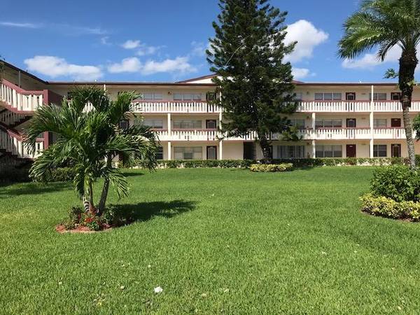 189 E Fanshaw, Boca Raton, FL 33434