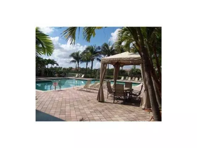 2424 Centergate DR 205, Miramar, FL 33025