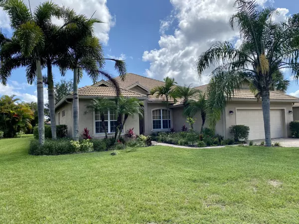 446 NW Sheffield CIR, Port Saint Lucie, FL 34983