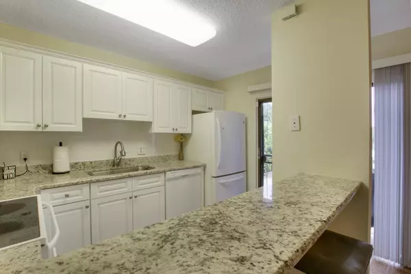 Palm Beach Gardens, FL 33410,119 1st CT