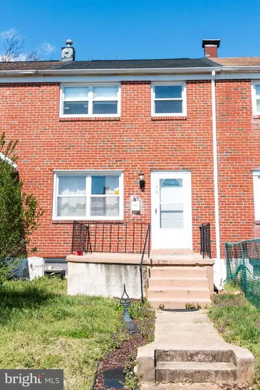 136 BLADEN RD, Baltimore, MD 21221