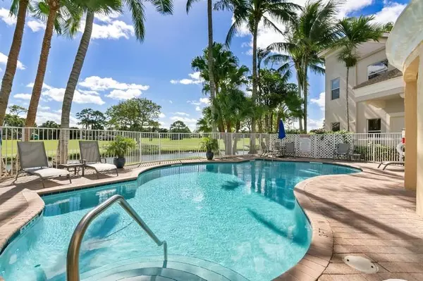 Palm Beach Gardens, FL 33418,302 Resort LN