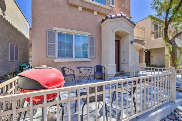 Las Vegas, NV 89183,10472 Perfect Parsley Street