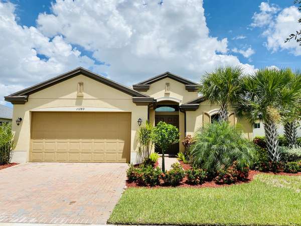 11289 SW Lake Park DR, Port Saint Lucie, FL 34987