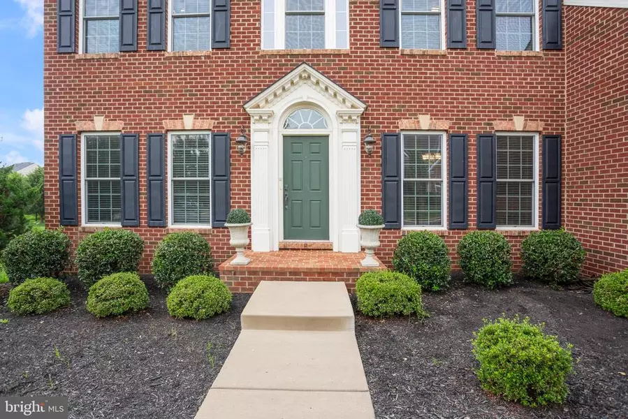 44393 STONE ROSES CIR, Ashburn, VA 20147