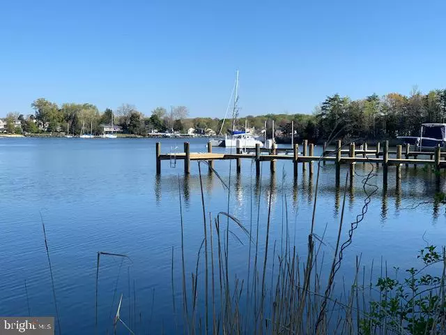 424 MELANIE LN, Edgewater, MD 21037
