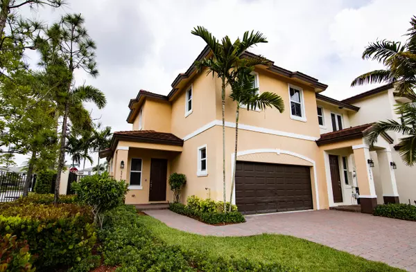 6998 Long Pine CIR,  Coconut Creek,  FL 33073