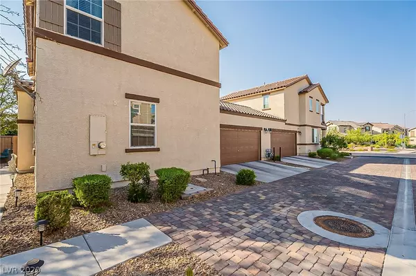 Henderson, NV 89015,671 Swift Eagle Avenue