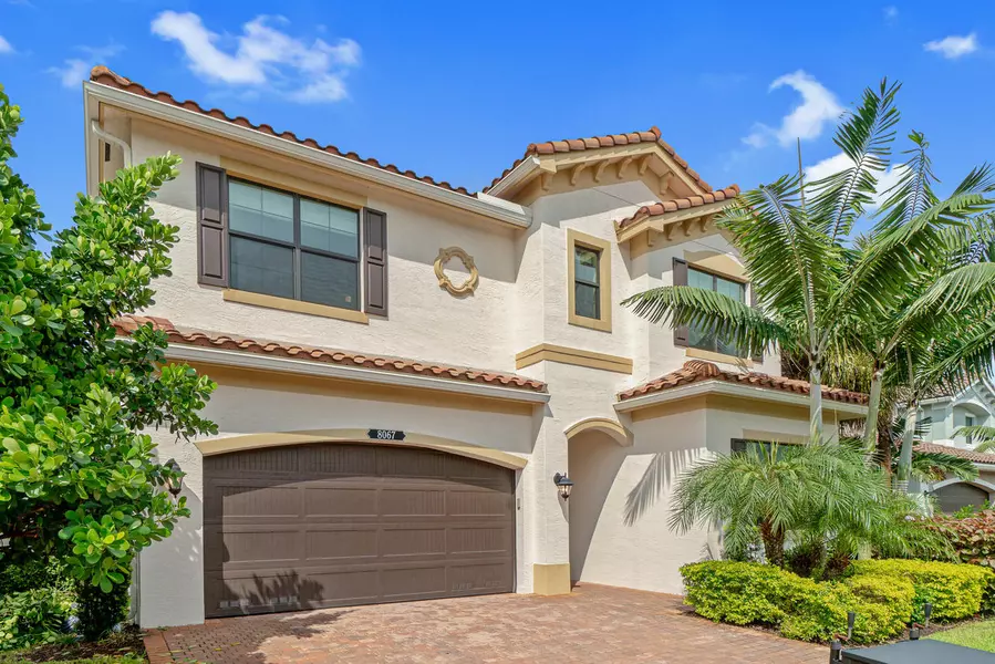 8067 Lemon Serpentine LN, Delray Beach, FL 33446