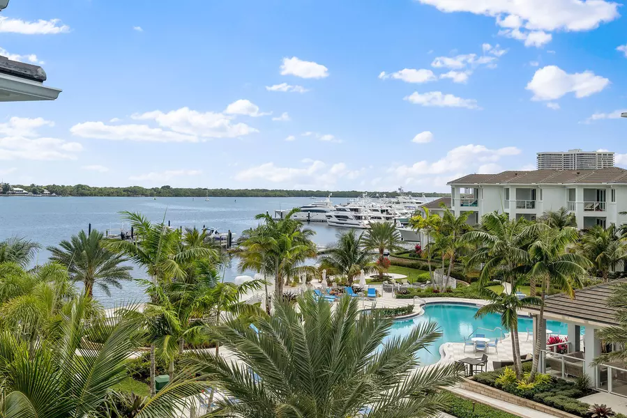 108 N Water Club CT, North Palm Beach, FL 33408