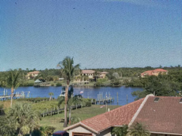 Port Saint Lucie, FL 34984,2985 SE South Lookout BLVD 3