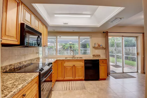 Boca Raton, FL 33486,799 Periwinkle ST