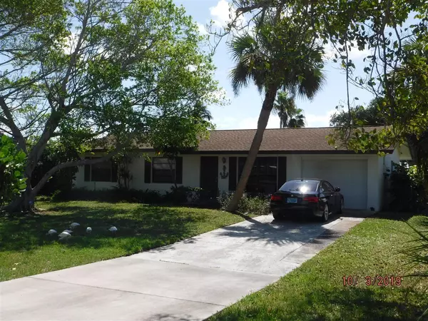 1671 Binney DR, Fort Pierce, FL 34949