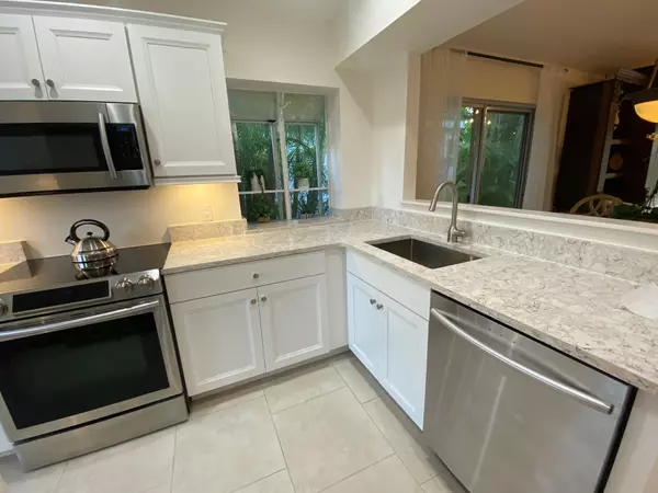 Palm Beach Gardens, FL 33418,5 Admirals CT