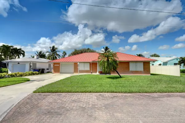 Fort Pierce, FL 34949,303 Fernandina ST