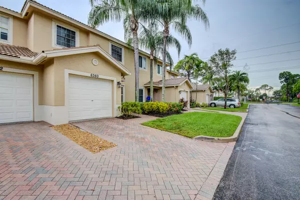 Boynton Beach, FL 33437,6360 Park Lake CIR