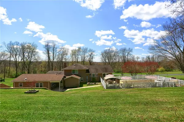 New Castle, PA 16105,2624 Eastbrook Volant Rd