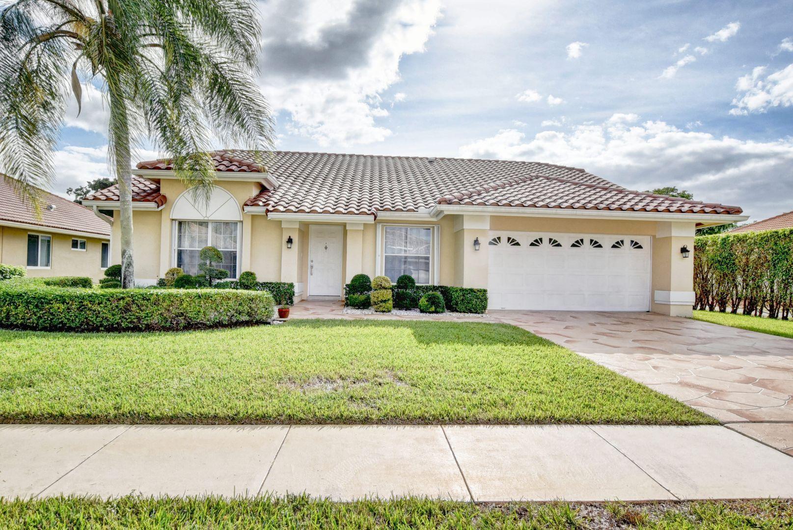 10496 Milburn LN, Boca Raton, FL 33498