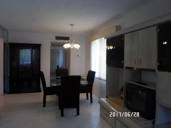 Delray Beach, FL 33484,431 Piedmont I