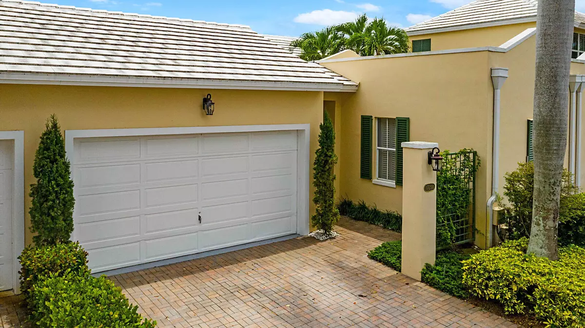 Boca Raton, FL 33487,17258 Bermuda Village DR