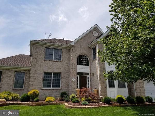 29 VICARI WAY, Tuckerton, NJ 08087