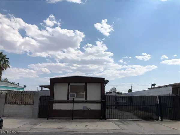 Las Vegas, NV 89115,3853 Pecan Lane