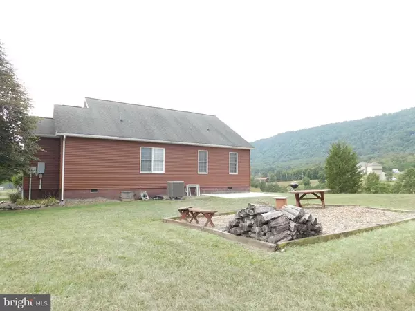 Keyser, WV 26726,207 TAYLOR LAKE DRIVE