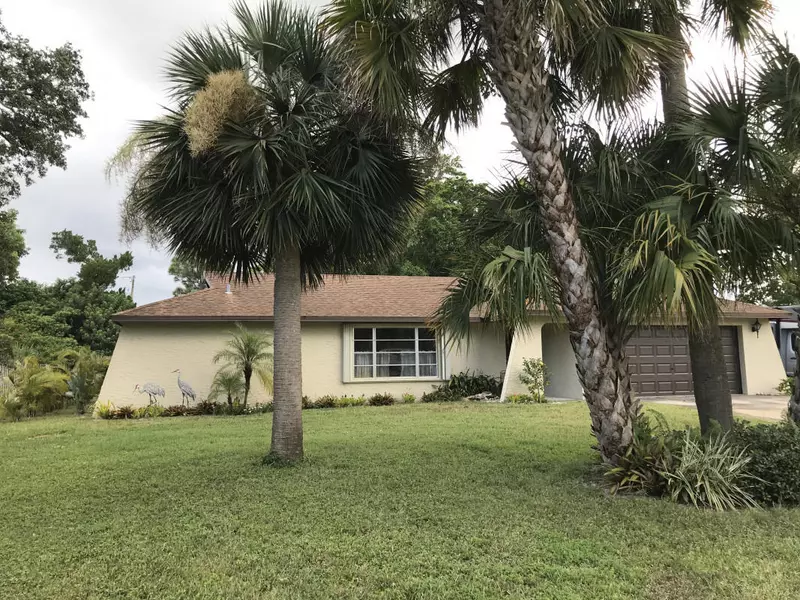 9012 SE Duncan ST, Hobe Sound, FL 33455