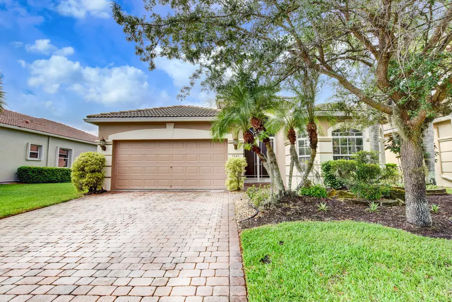 6645 Via Alfieri, Lake Worth, FL 33467