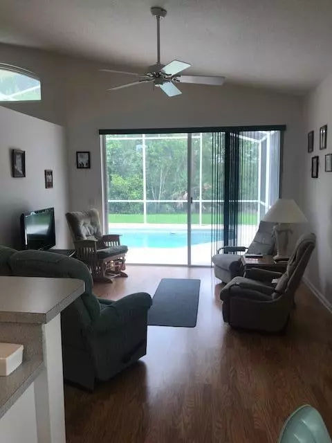 Stuart, FL 34997,7039 SE SE Twin Oaks CIR