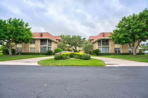 Palm Beach Gardens, FL 33418,5510 Tamberlane CIR 247