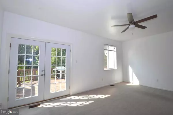 Baltimore, MD 21236,49 MILLWHEEL CT