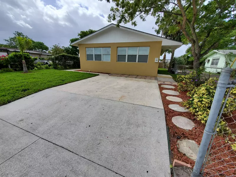 1273 W 23rd ST, Riviera Beach, FL 33404