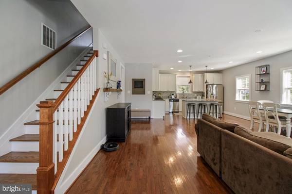Annapolis, MD 21403,1094 HOOVER ST