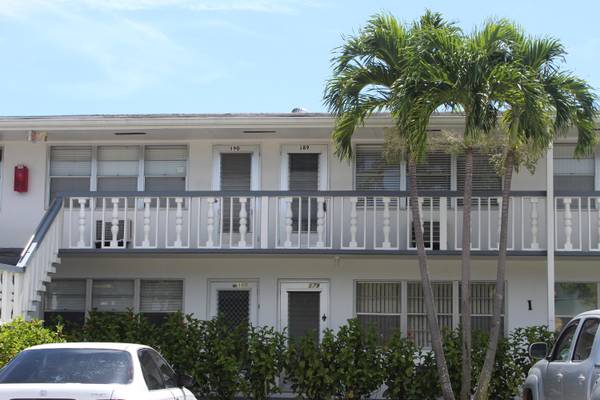 189 Berkshire I 189, West Palm Beach, FL 33417