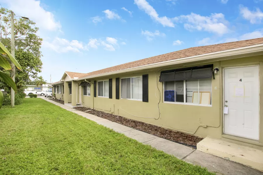 914 N J ST, Lake Worth Beach, FL 33460