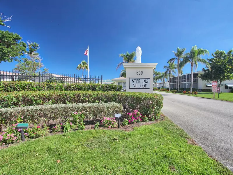 370 E Horizons 209, Boynton Beach, FL 33435