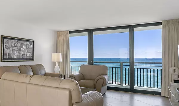 Singer Island, FL 33404,3000 N Ocean DR 20-F