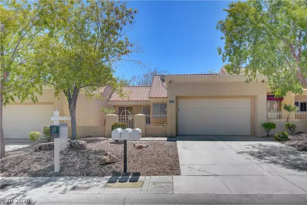 2804 Desert Crystal Drive, Las Vegas, NV 89134