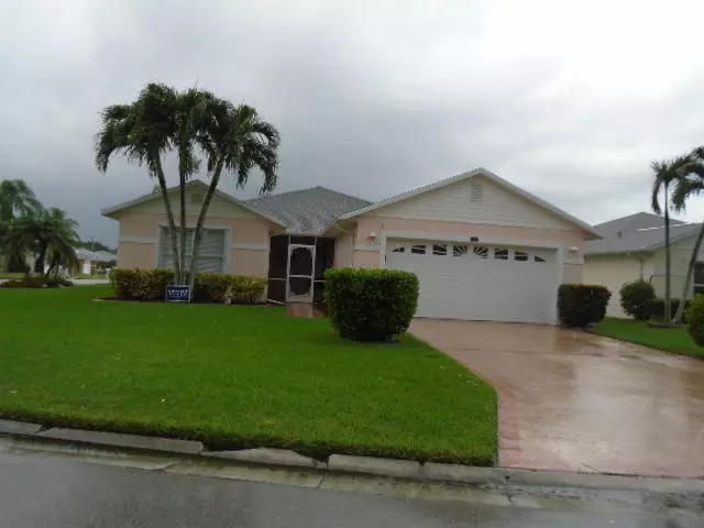 Fort Pierce, FL 34982,6102 Alexandria CIR