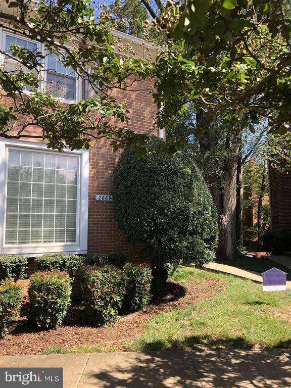 2669 CENTENNIAL CT, Alexandria, VA 22311