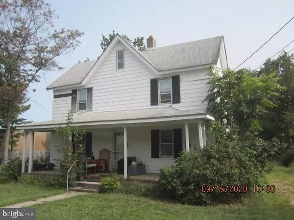 137 LINCOLN ST, Hammonton, NJ 08037