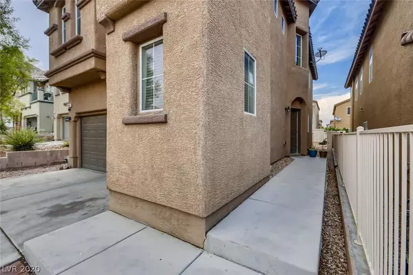 Las Vegas, NV 89178,9386 Leafhopper Court