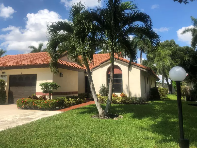 5877 Sunswept LN B, Boynton Beach, FL 33437