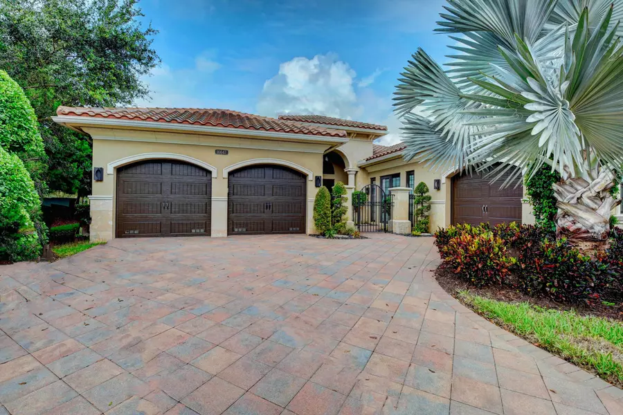 16647 Chesapeake Bay CT, Delray Beach, FL 33446