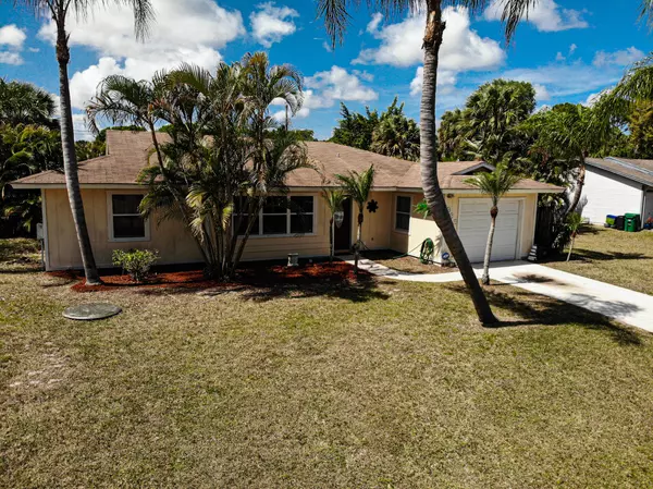 985 SW Harvard RD, Port Saint Lucie, FL 34953