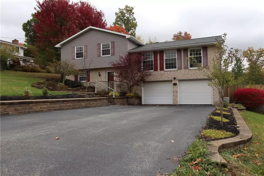 158 Hermitage Cir, Ligonier, PA 15658